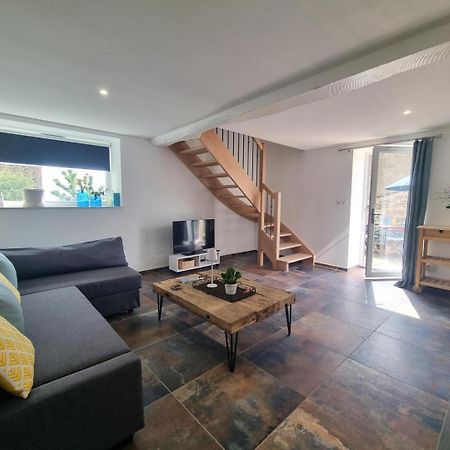 Villemontais La Ferme Des Galoches Bed & Breakfast エクステリア 写真